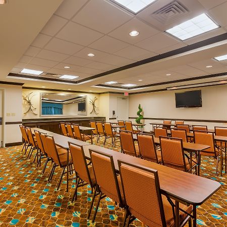 Holiday Inn Express And Suites Alpine By Ihg Luaran gambar