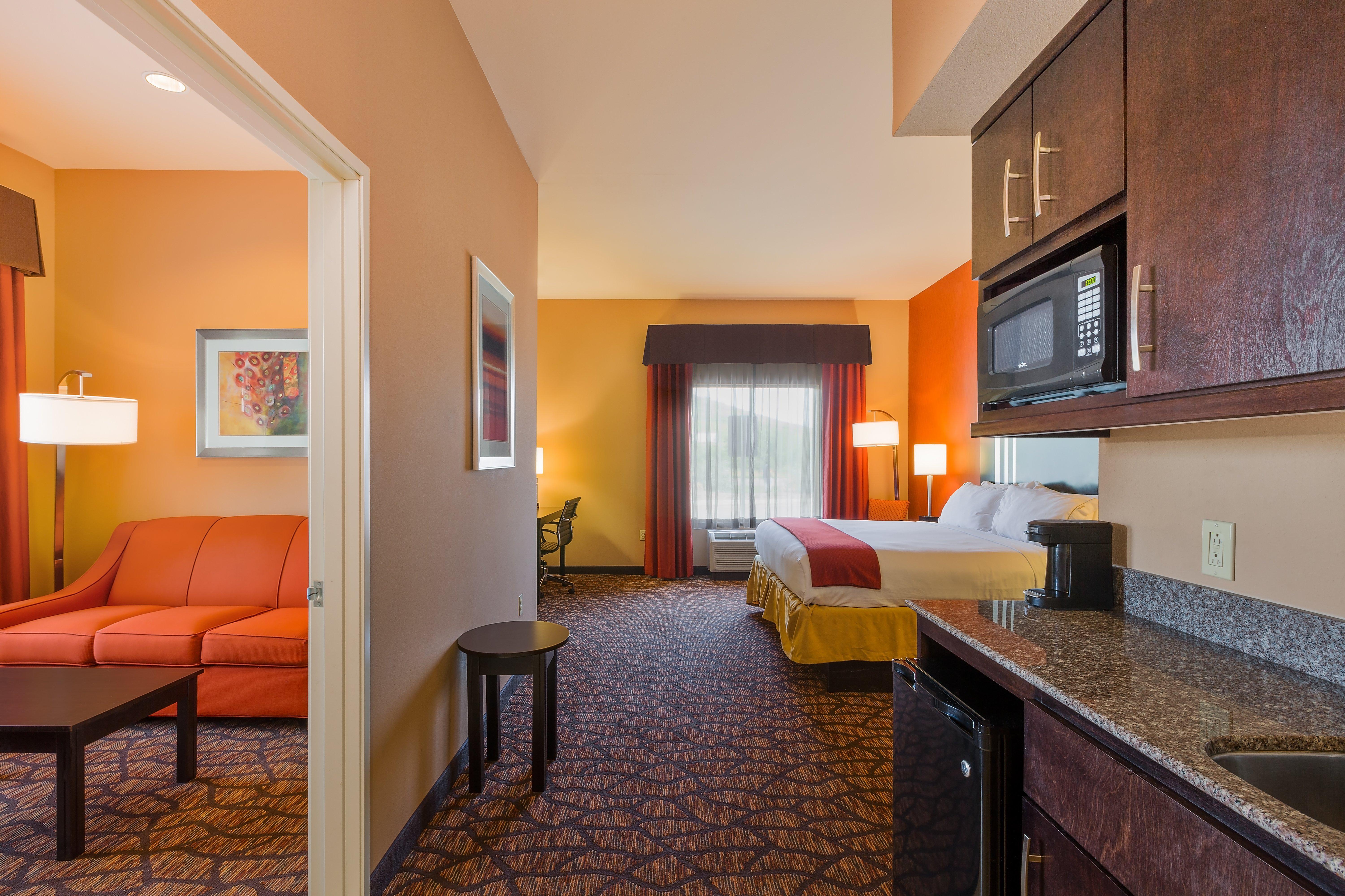 Holiday Inn Express And Suites Alpine By Ihg Luaran gambar